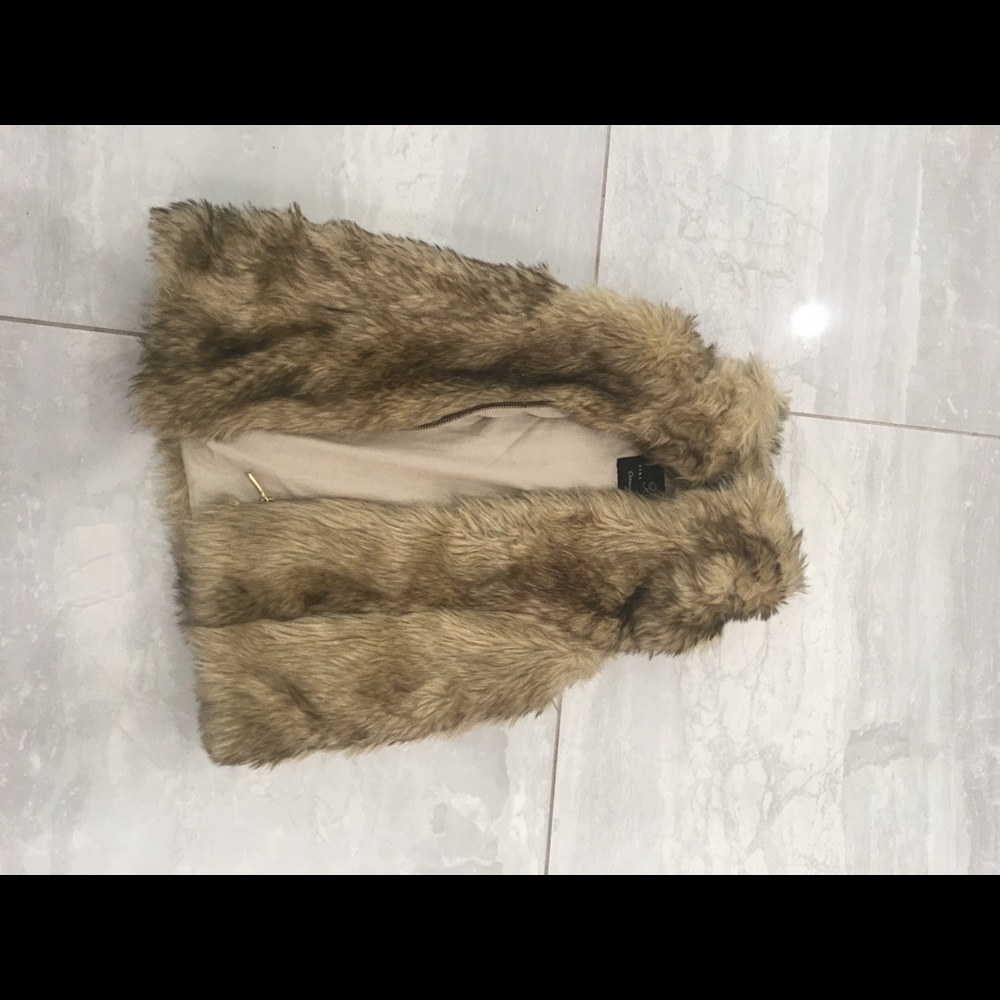 Zara girls vest